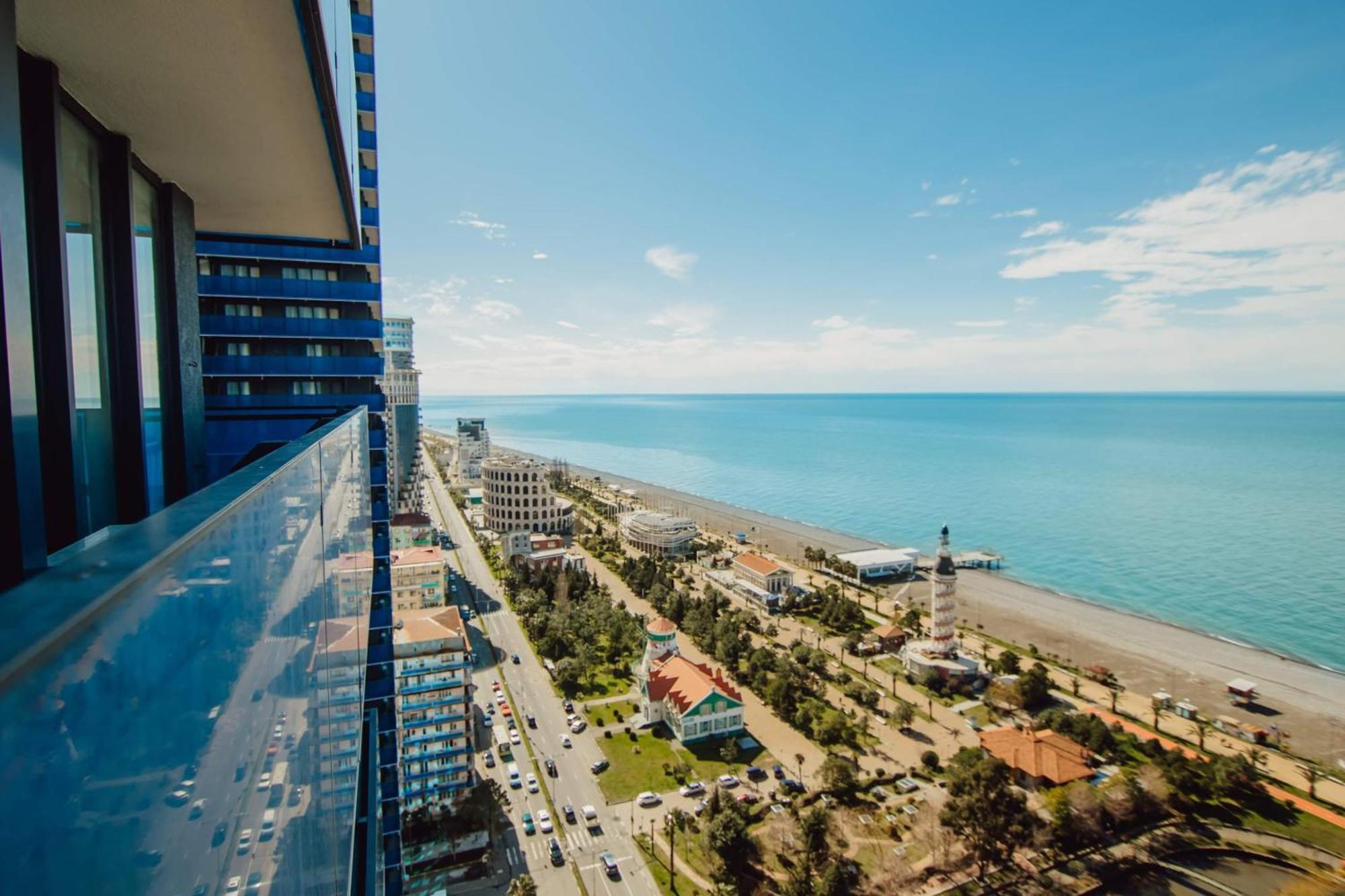 Orbi City Black Sea View Aparthotel Batumi Exterior foto