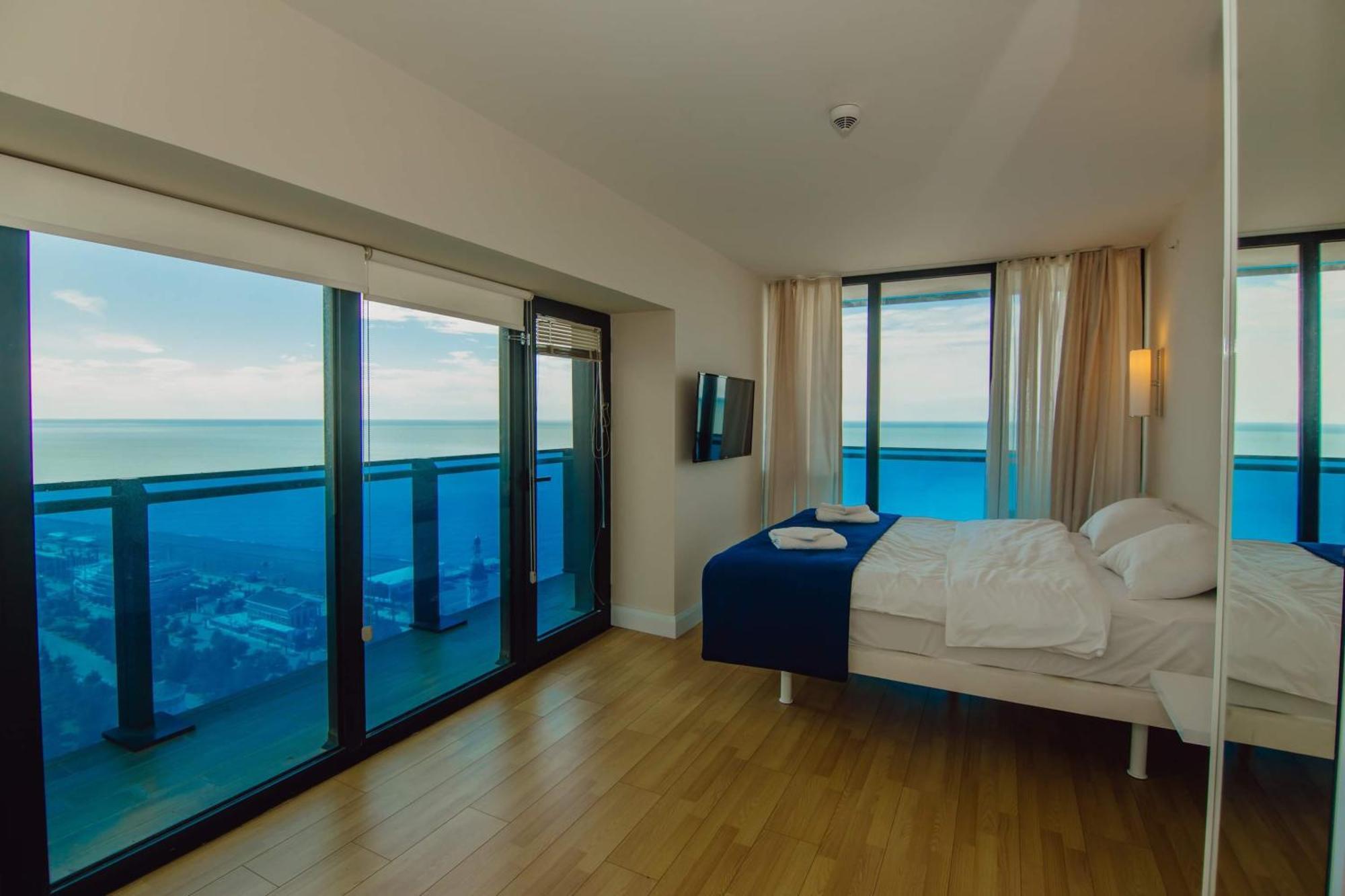 Orbi City Black Sea View Aparthotel Batumi Exterior foto