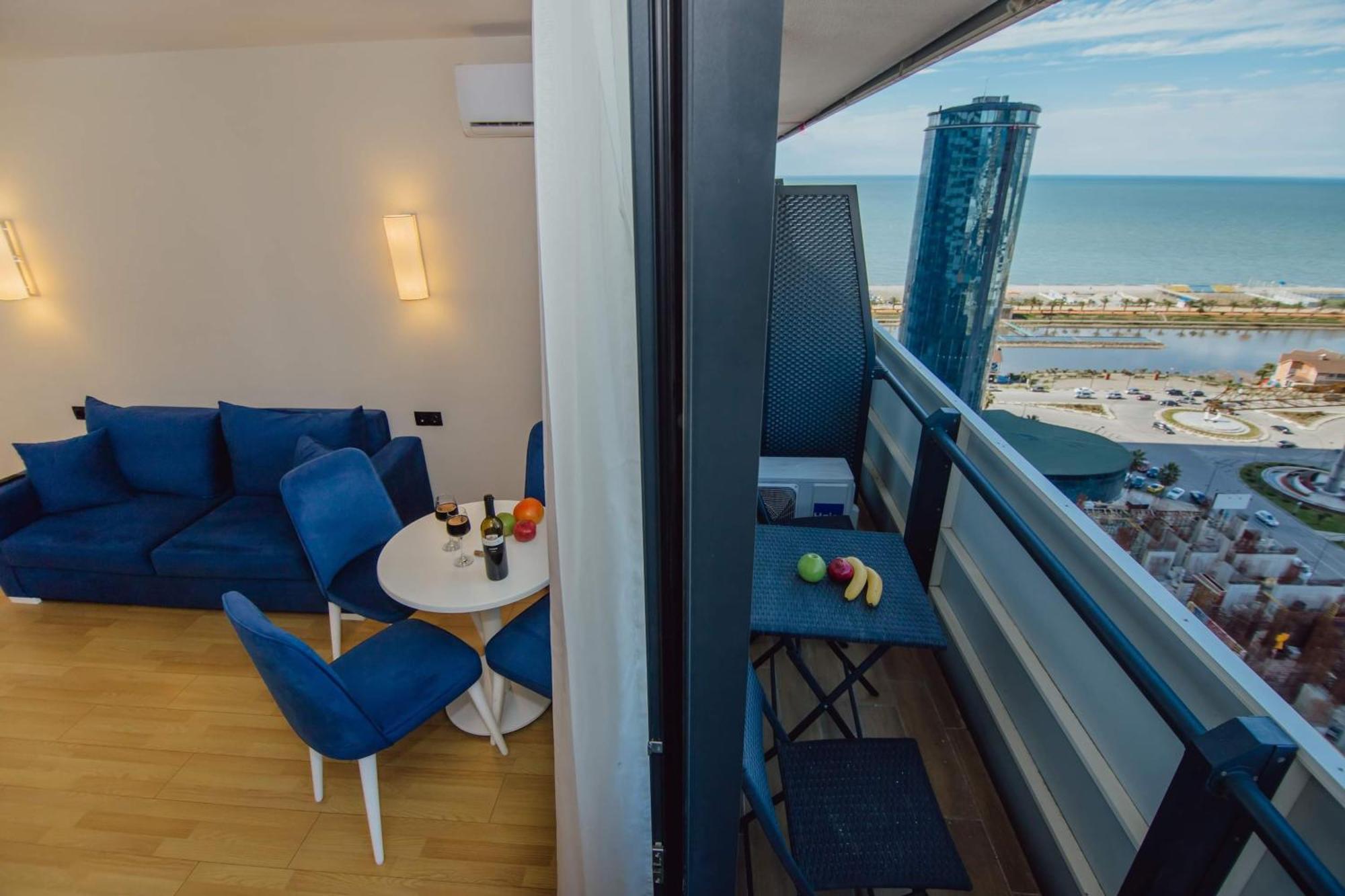 Orbi City Black Sea View Aparthotel Batumi Exterior foto