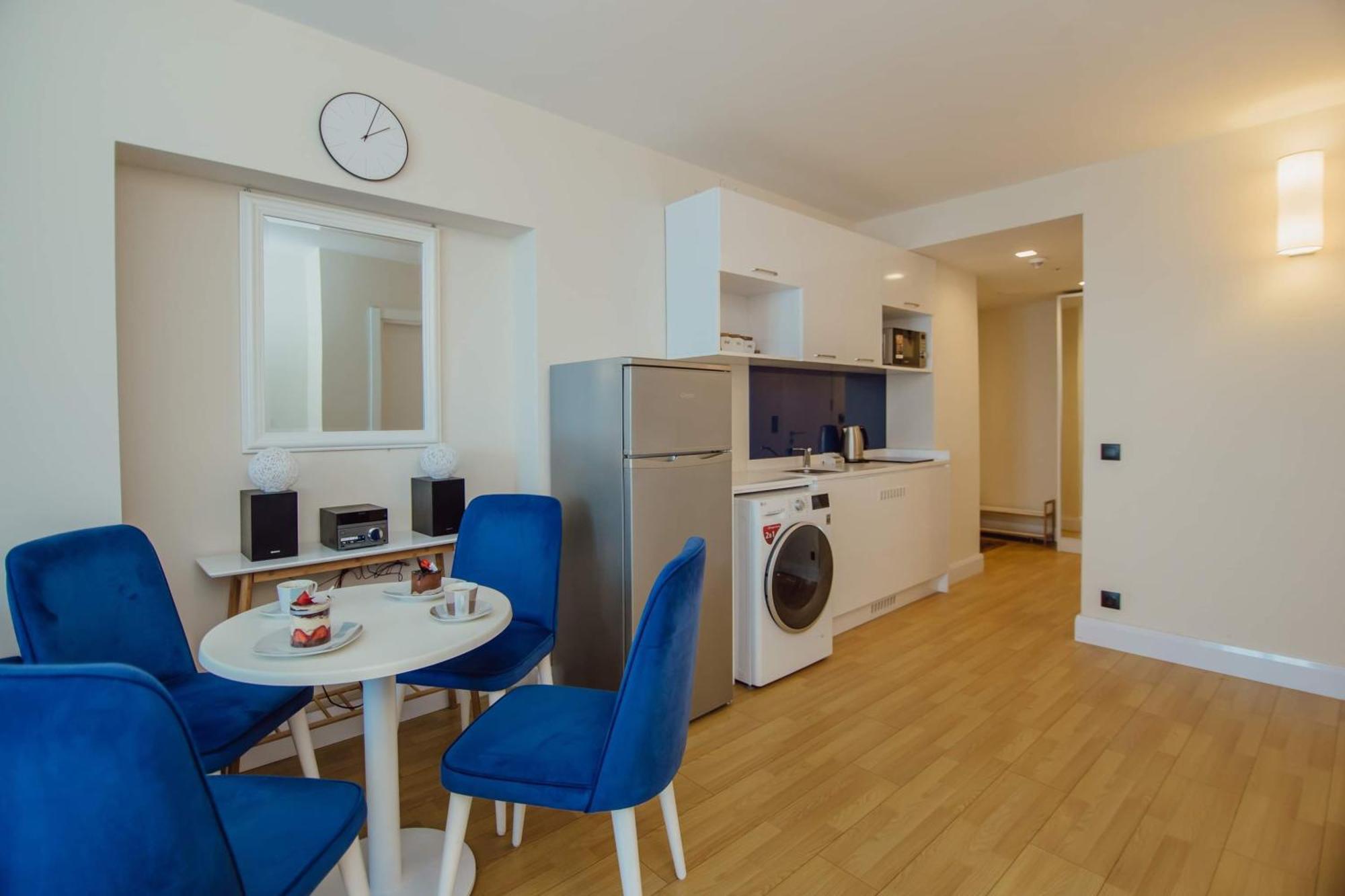Orbi City Black Sea View Aparthotel Batumi Exterior foto
