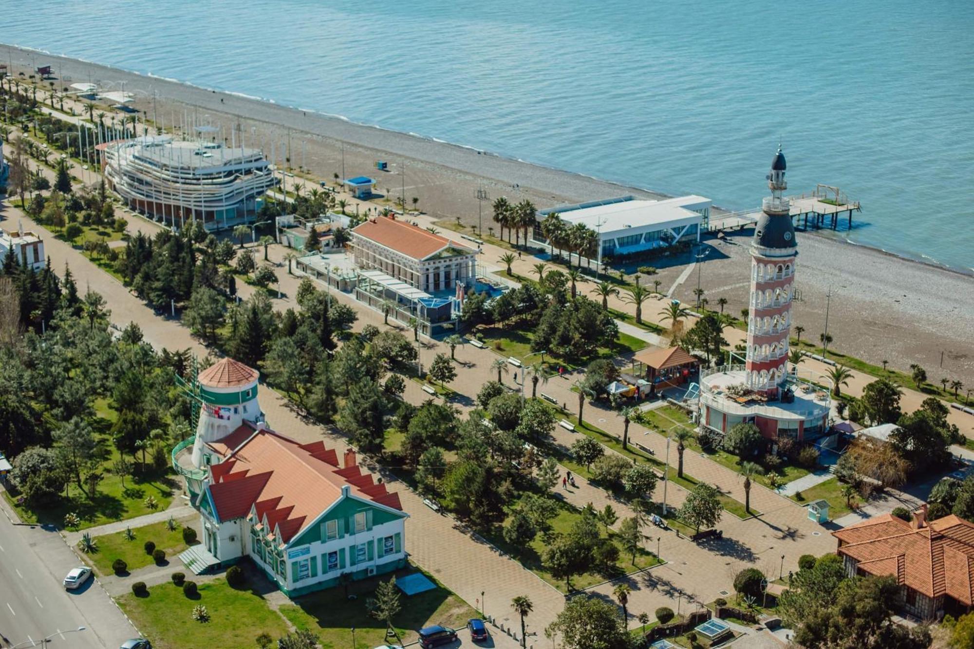 Orbi City Black Sea View Aparthotel Batumi Exterior foto